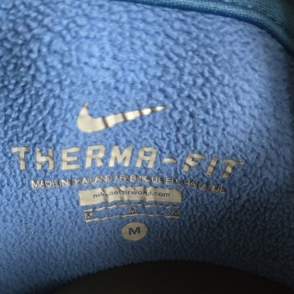 Nike Royal Blue Therma-Fit  Hoodie with a Embroidered Metallic Logo - Picture 2 of 6